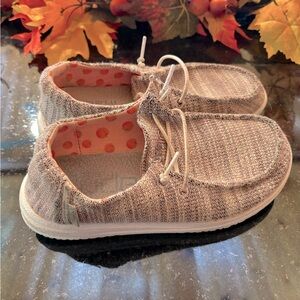 Hey Dudes Girls Size 13